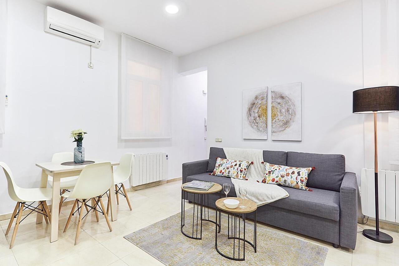 Leeways Apartment IX In Gran Via Madrid Luaran gambar